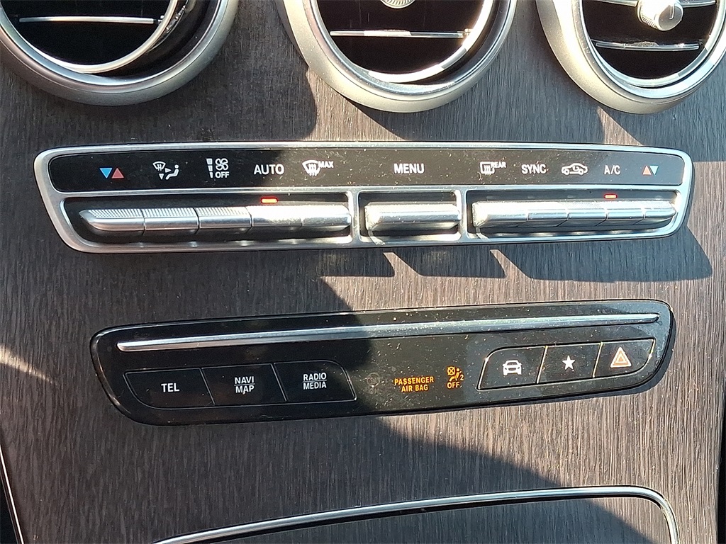 2023 Mercedes Benz GLC 43 AMG 4MATIC photo 23