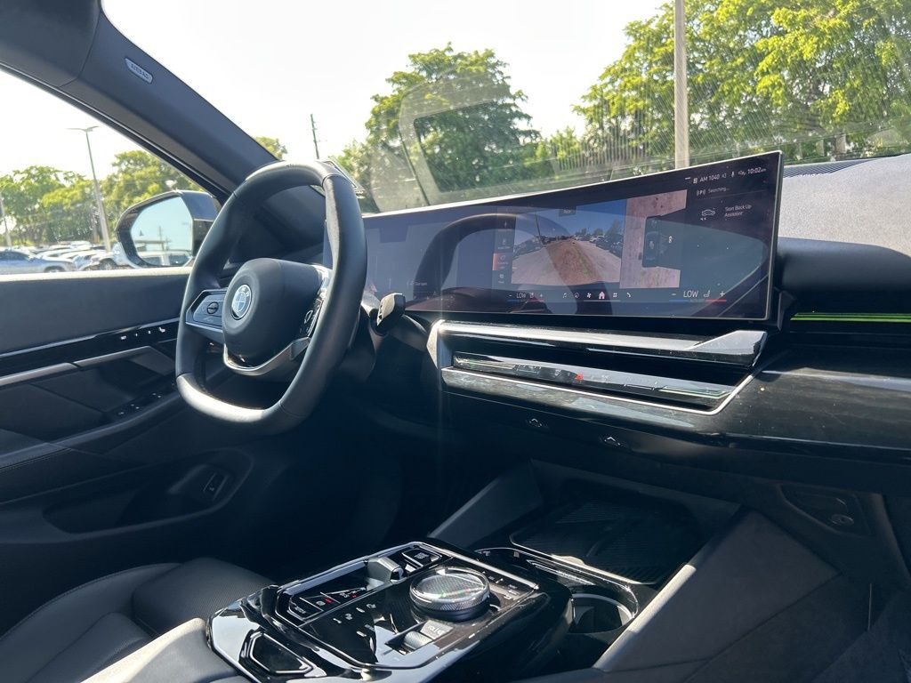 2024 Bmw 530i photo 22