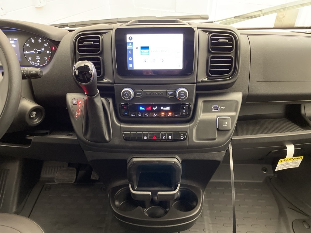 2026 Ram ProMaster 3500 photo 8