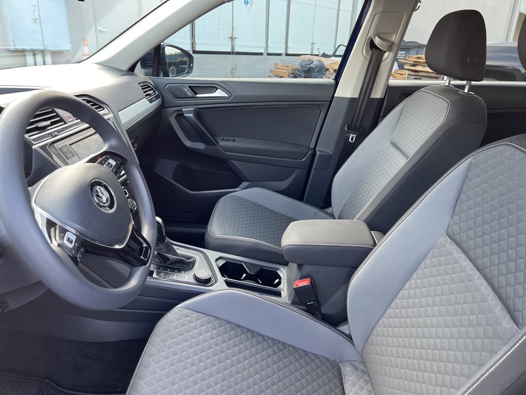 2021 Volkswagen Tiguan S photo 16