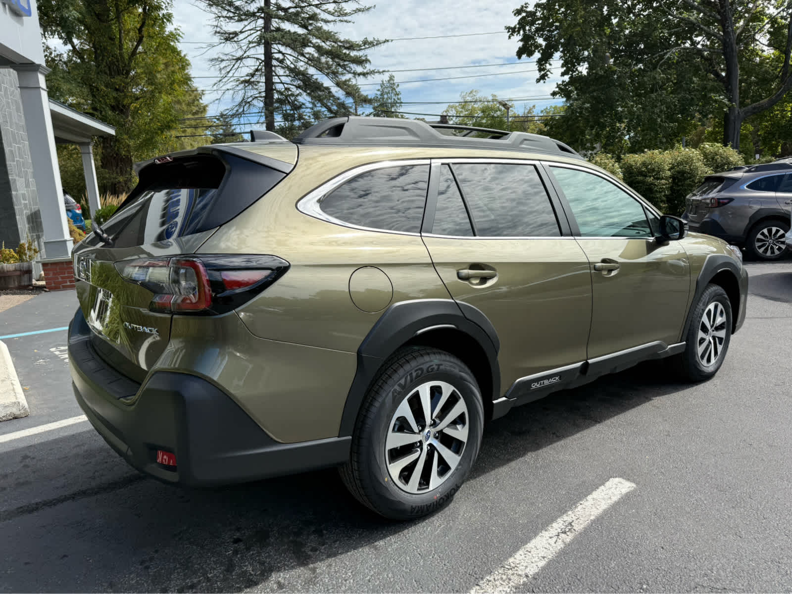2025 Subaru Outback Premium photo 4