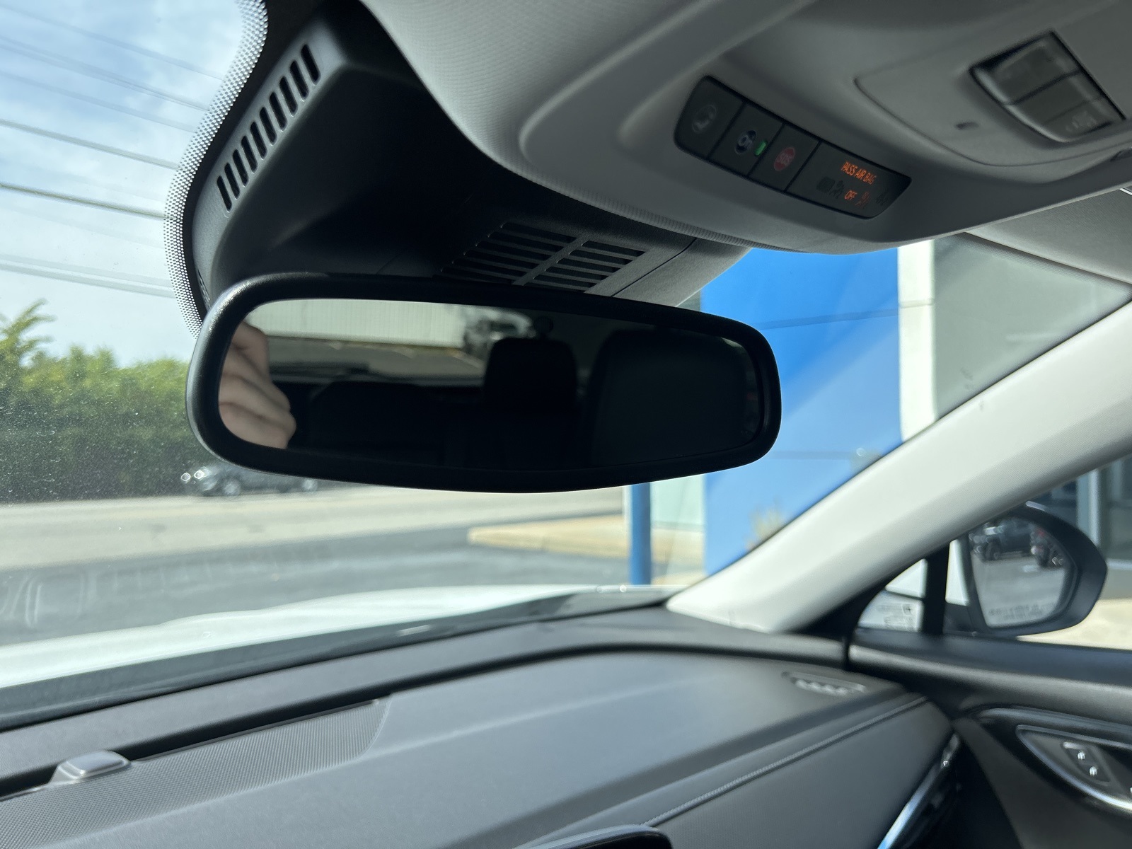 2024 Buick Envision Preferred photo 25