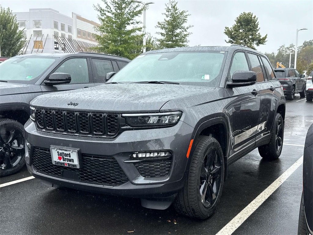 2025 Jeep Grand Cherokee Limited photo 9
