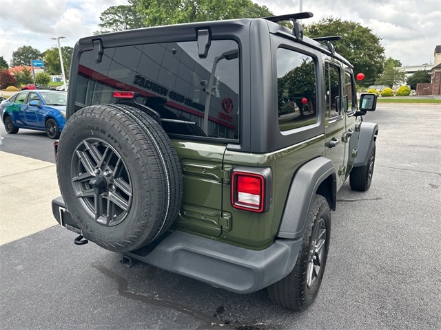 2024 Jeep Wrangler Sport S photo 2