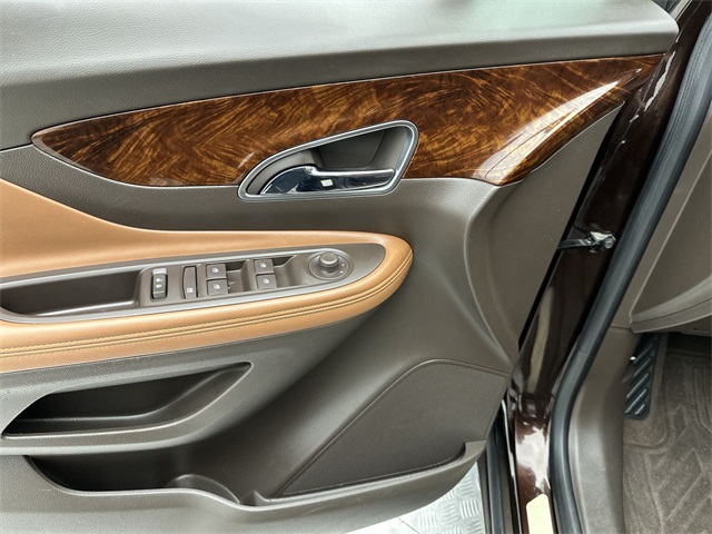 2016 Buick Encore Leather photo 4