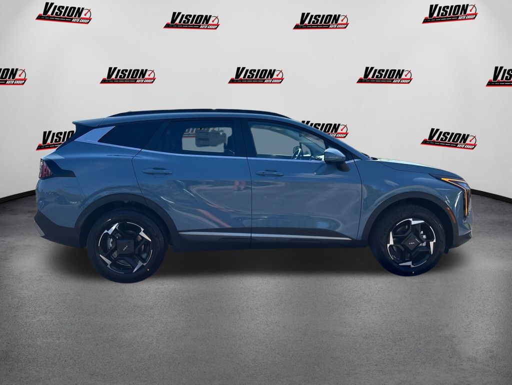 2026 Kia Sportage Hybrid EX photo 4