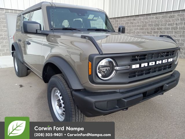 2025 Ford Bronco 4-Door Base's photo