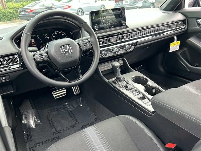 2025 Honda Civic Hybrid Sport Touring photo 2