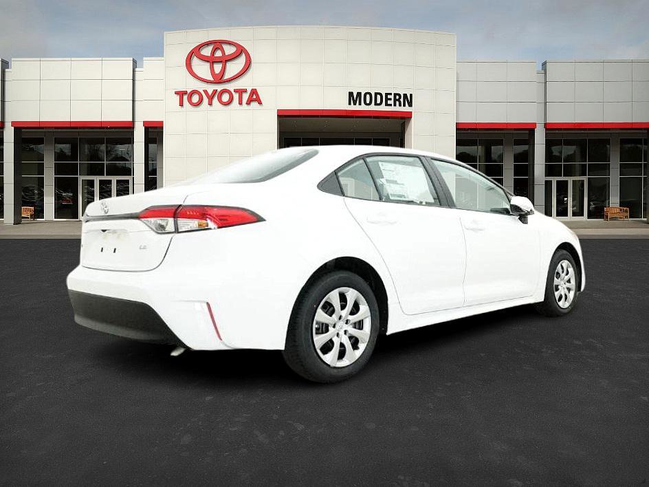 2025 Toyota Corolla LE photo 21