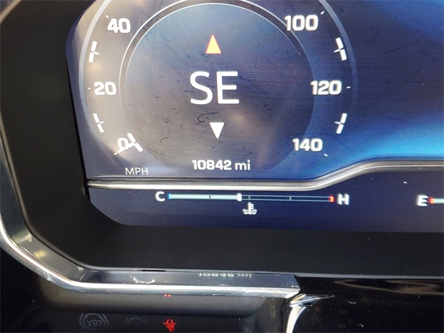 2025 Chevrolet Silverado 1500 LT photo 21