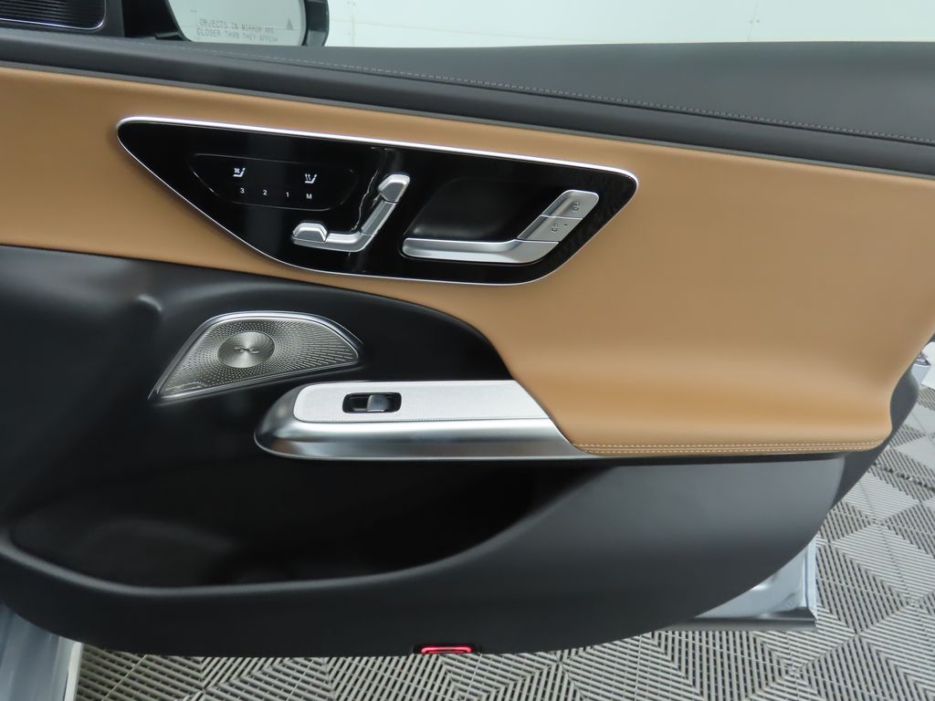 2026 Mercedes Benz E 350 photo 27