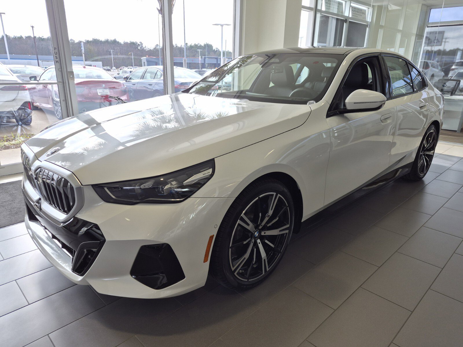 2026 BMW 5 Series 530i's photo