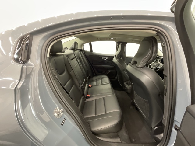 Used 2024 Gray Volvo B5 Core Dark Theme image 25