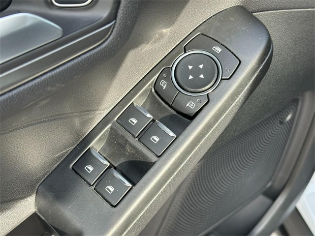 2025 Ford Escape Plug-In Hybrid photo 9