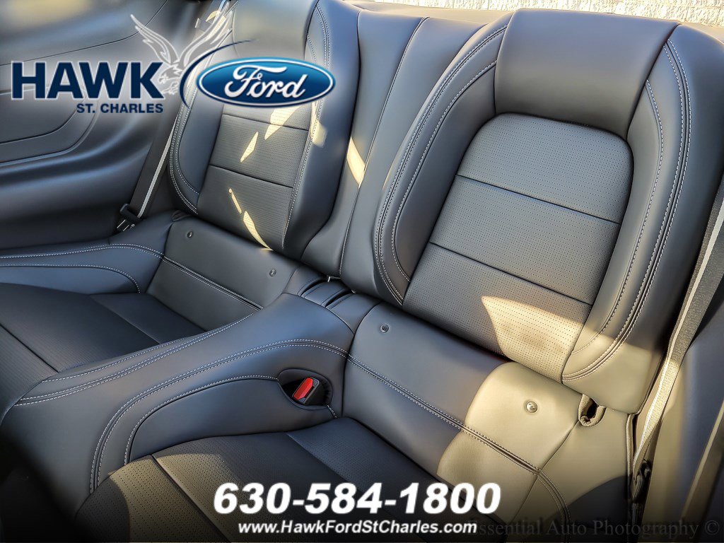 2025 FORD MUSTANG - Image 8