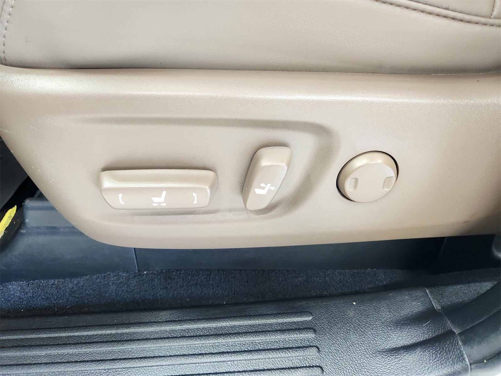 2022 Lexus GX 460 photo 17