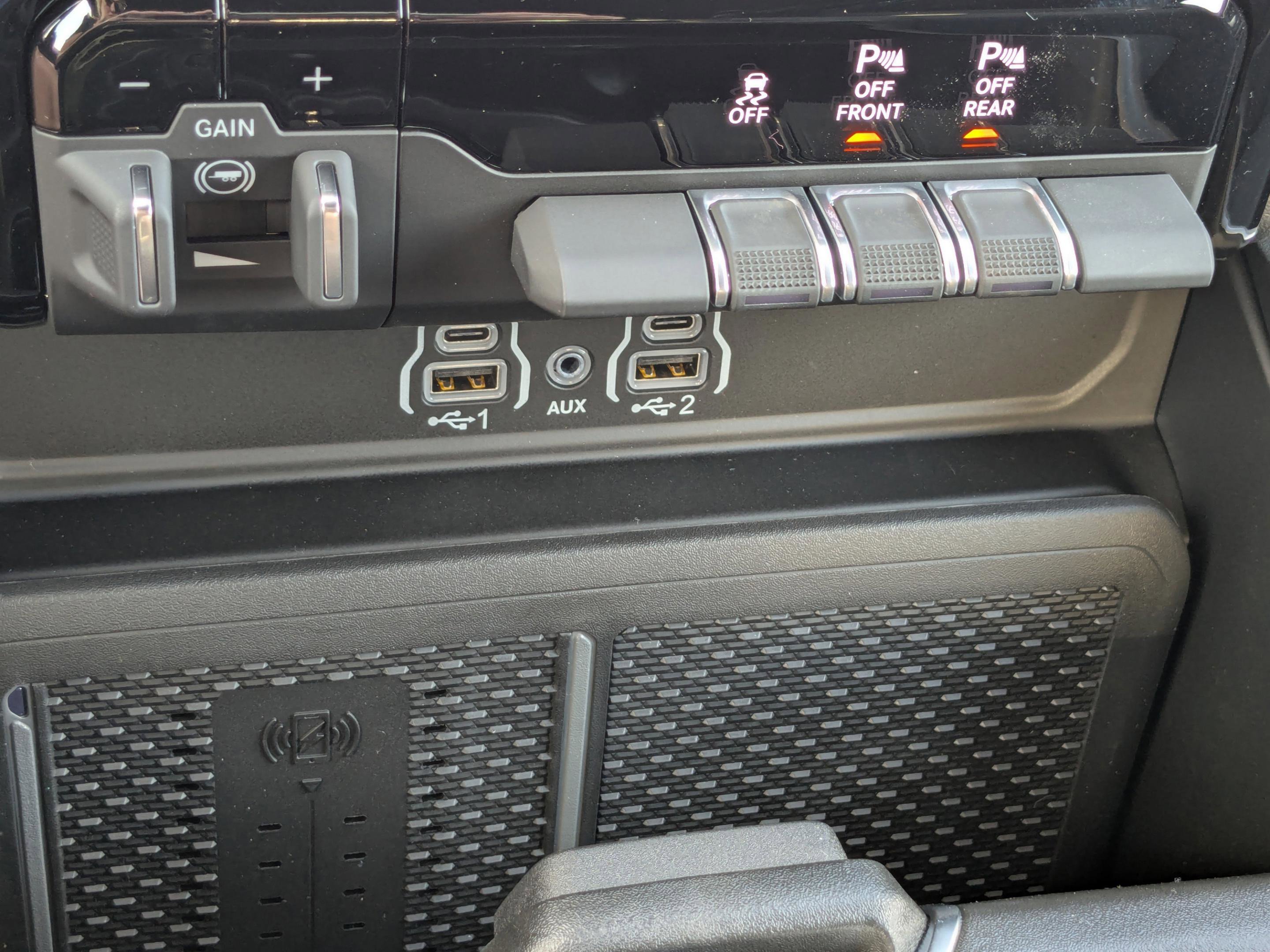 2026 Ram 1500 Big Horn photo 21