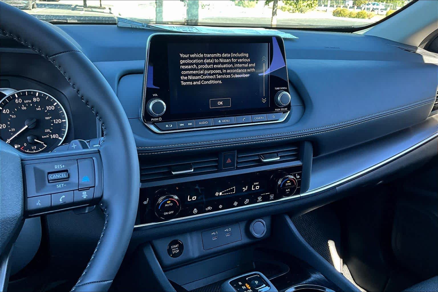 2026 Nissan Rogue SV photo 4