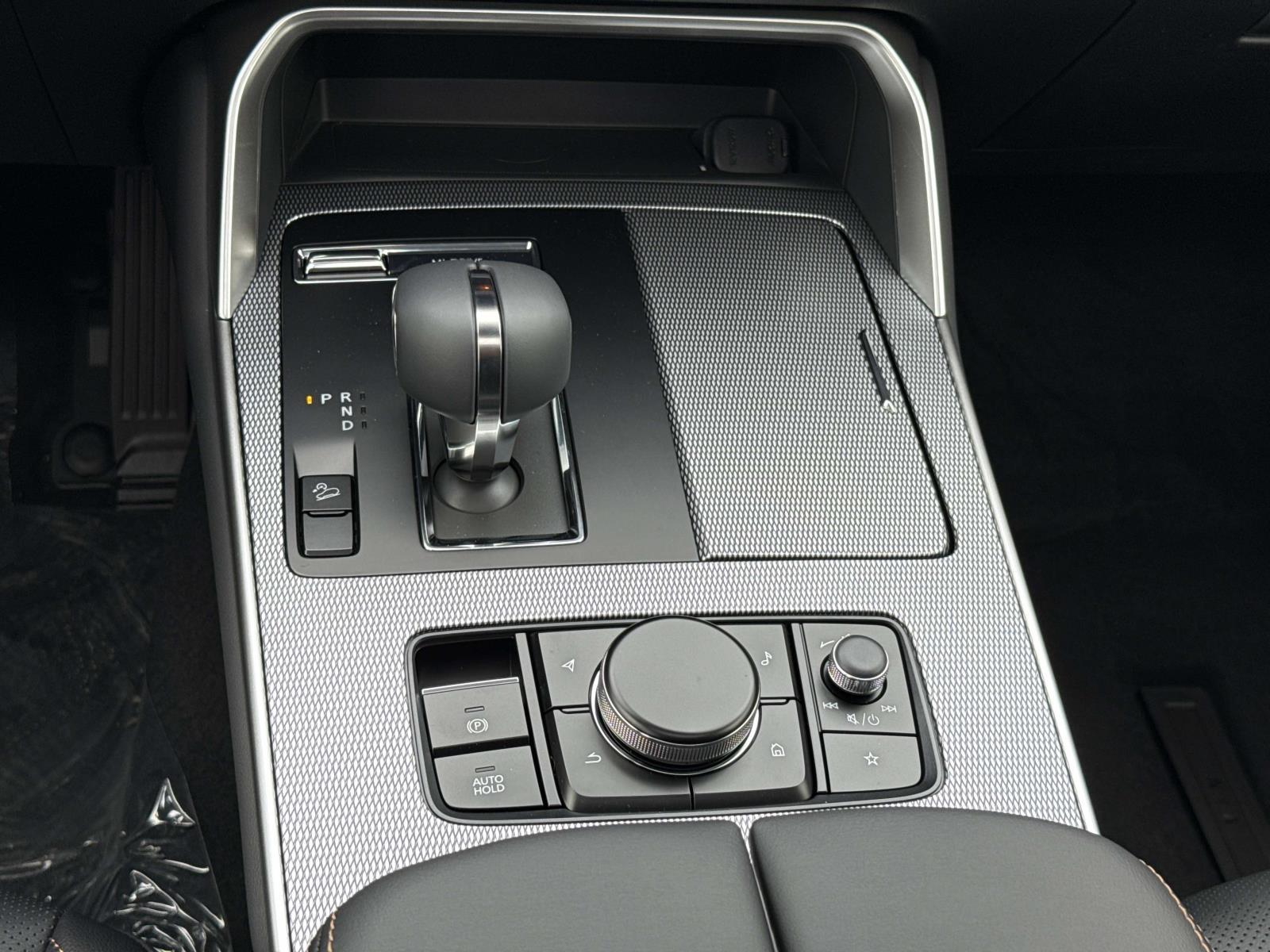 2025 Mazda CX-90 3.3 Turbo Preferred photo 8