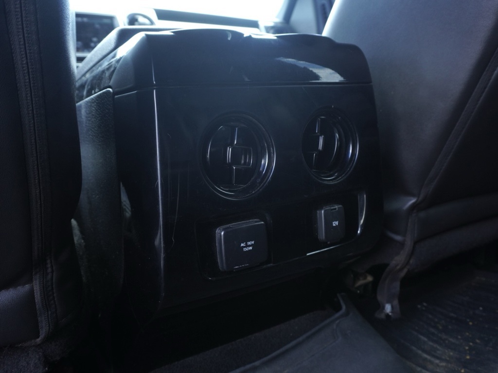 2013 Ford F-150 SVT Raptor photo 19