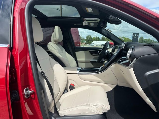 2026 Mercedes Benz GLC 300 4MATIC photo 27
