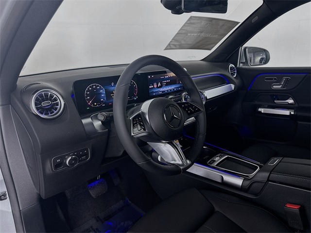 2026 Mercedes Benz GLB 250 photo 9