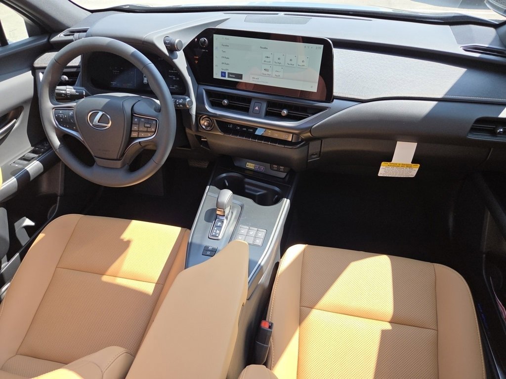 2025 Lexus UX Premium photo 29
