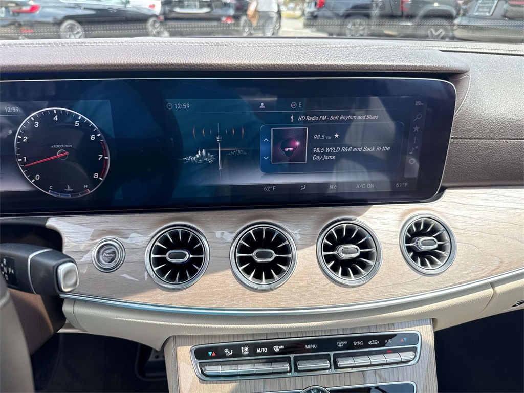 2020 Mercedes Benz E 450 photo 24