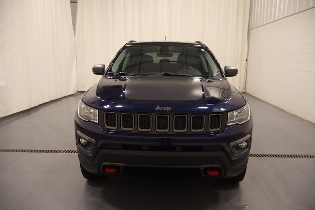 2019 Jeep Compass Trailhawk photo 2