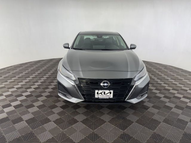2023 Nissan Altima 2.5 SL photo 2