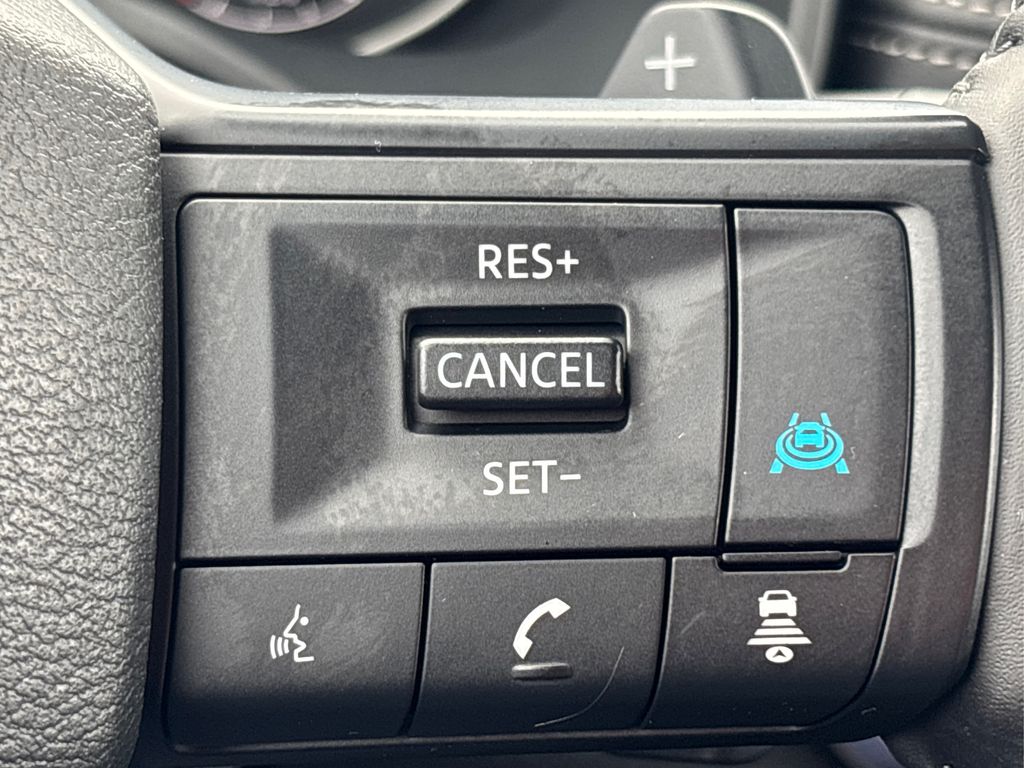 2025 Nissan Rogue SV photo 24