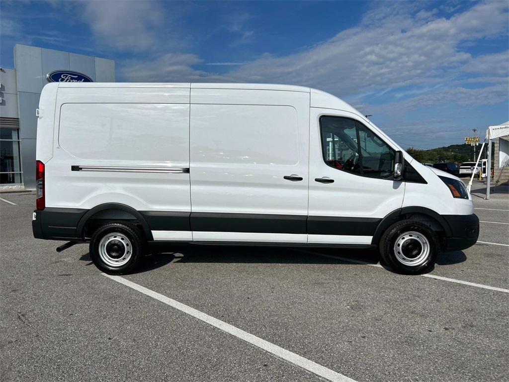 2025 Ford Transit Cargo Van photo 3
