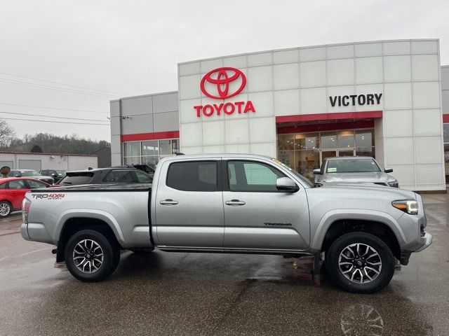 2022 Toyota Tacoma TRD Sport 4x4 Double Cab photo 3
