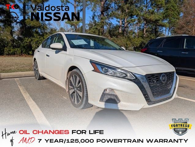 2022 Nissan Altima SV's photo