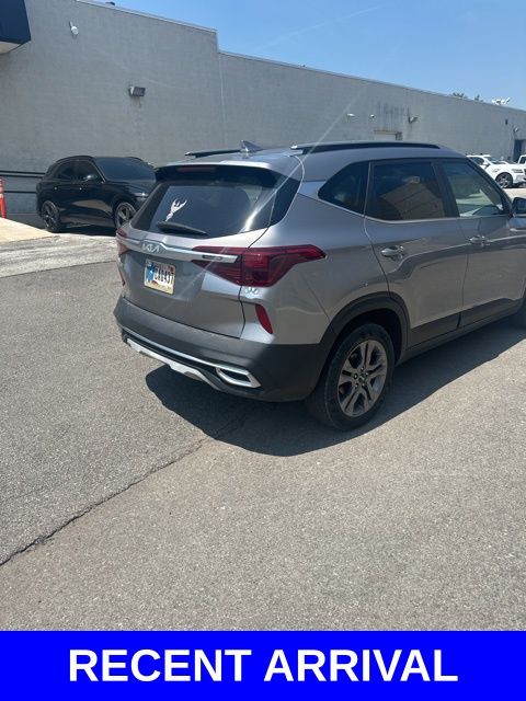 2023 Kia Seltos S photo 4
