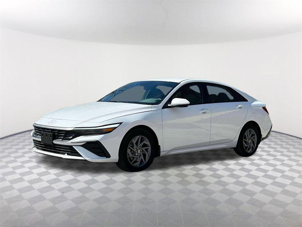 2025 Hyundai Elantra Hybrid Blue photo 2