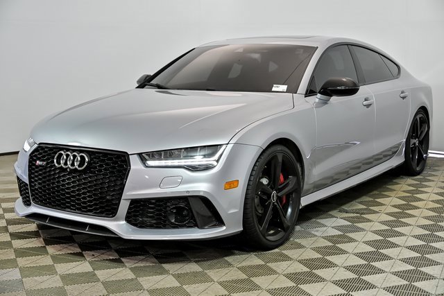 2017 Audi RS 7 Prestige photo 4
