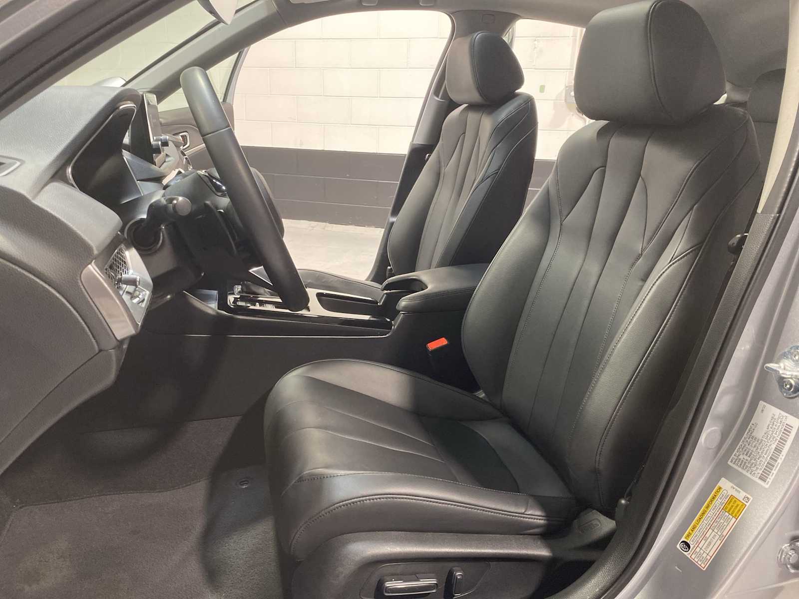 2023 Acura Integra Base photo 10