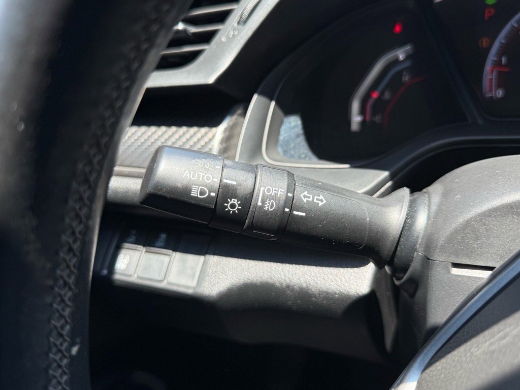 2019 Honda Civic Hatchback Sport photo 21