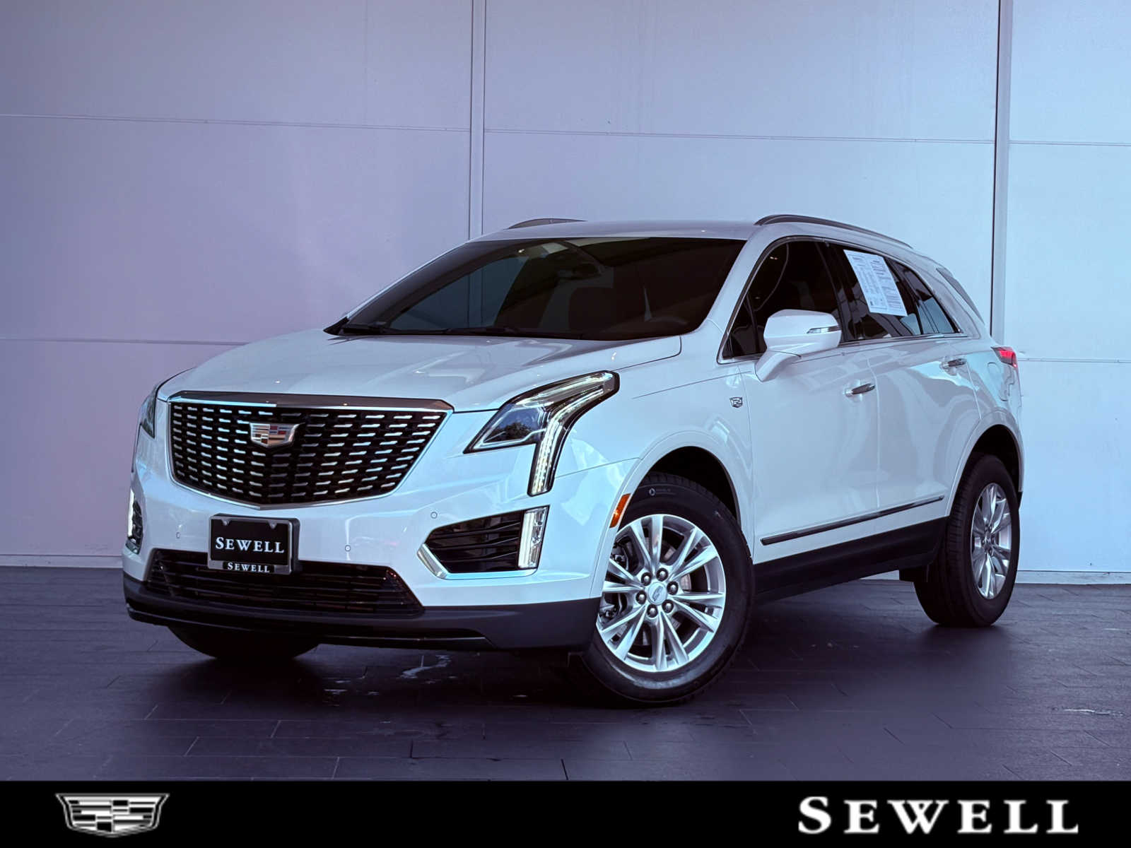2023 Cadillac XT5 Luxury's photo