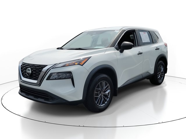 2021 Nissan Rogue S photo 2