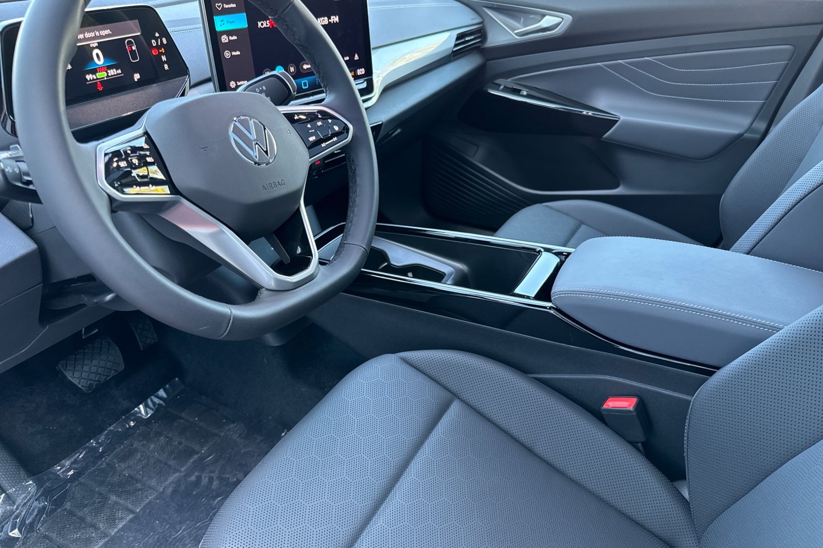 2025 Volkswagen ID.4 Pro S photo 9