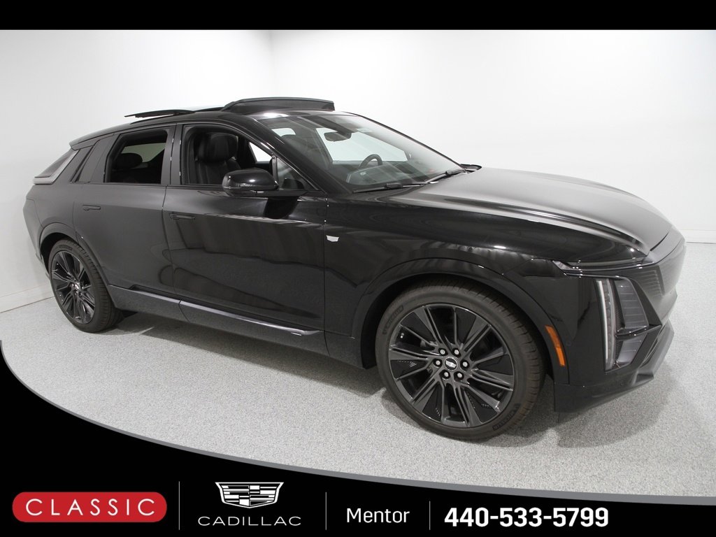 2026 Cadillac LYRIQ Signature Sport's photo