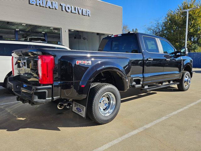 2026 Ford F-350 XL photo 3