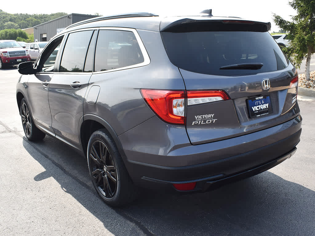 2022 Honda Pilot Special Edition photo 3