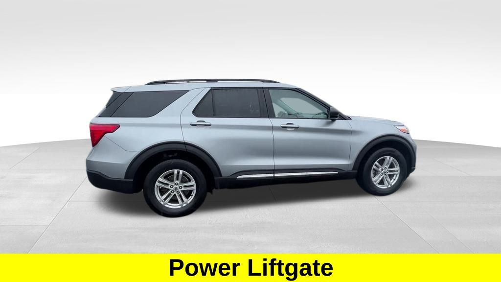 2023 Ford Explorer XLT photo 5