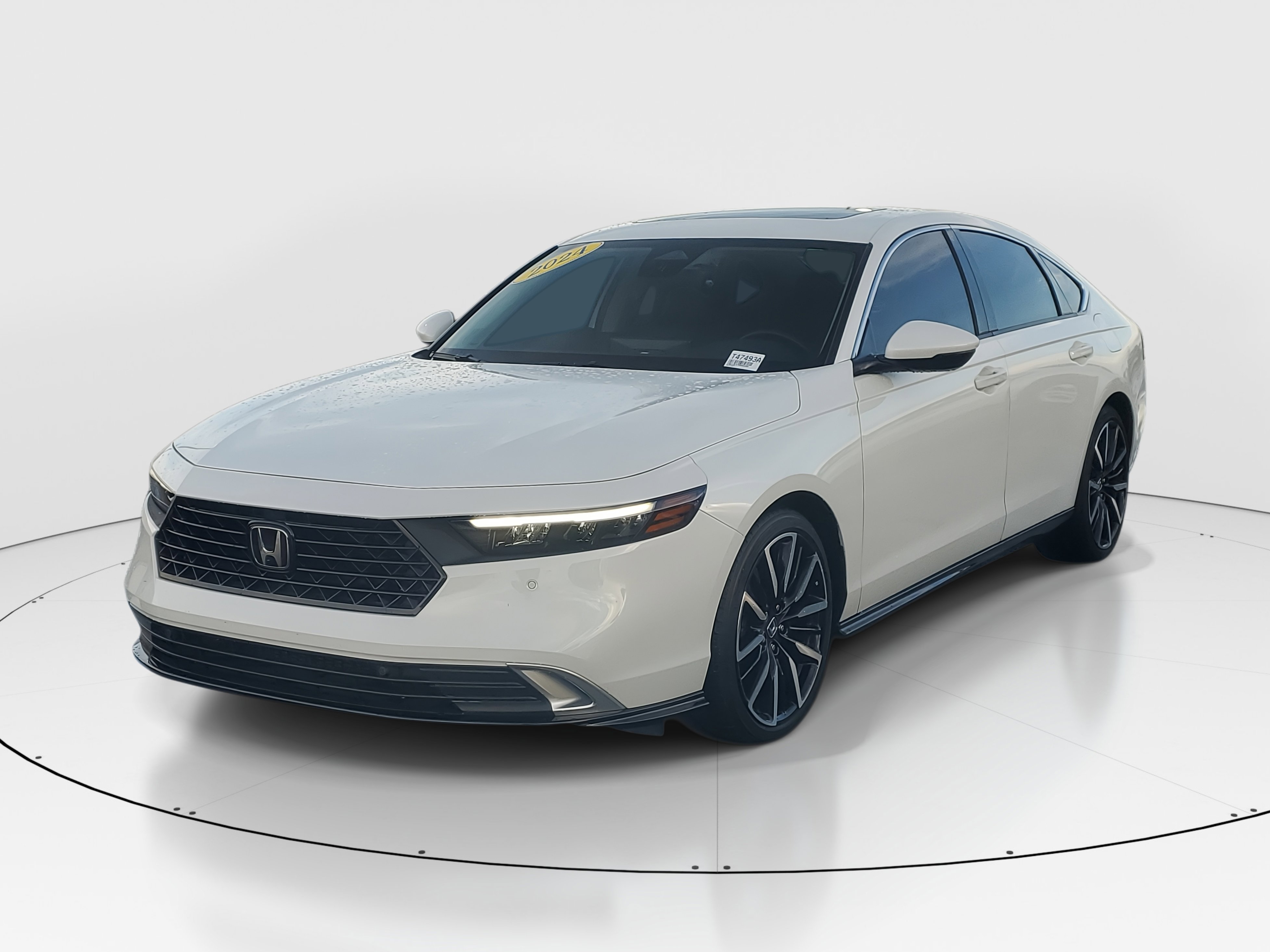 2024 Honda Accord Hybrid Touring photo 4