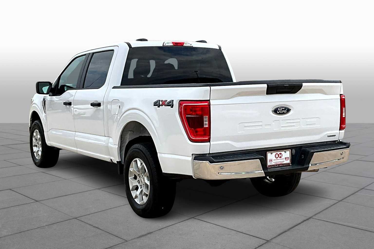 2023 Ford F-150 XLT photo 11