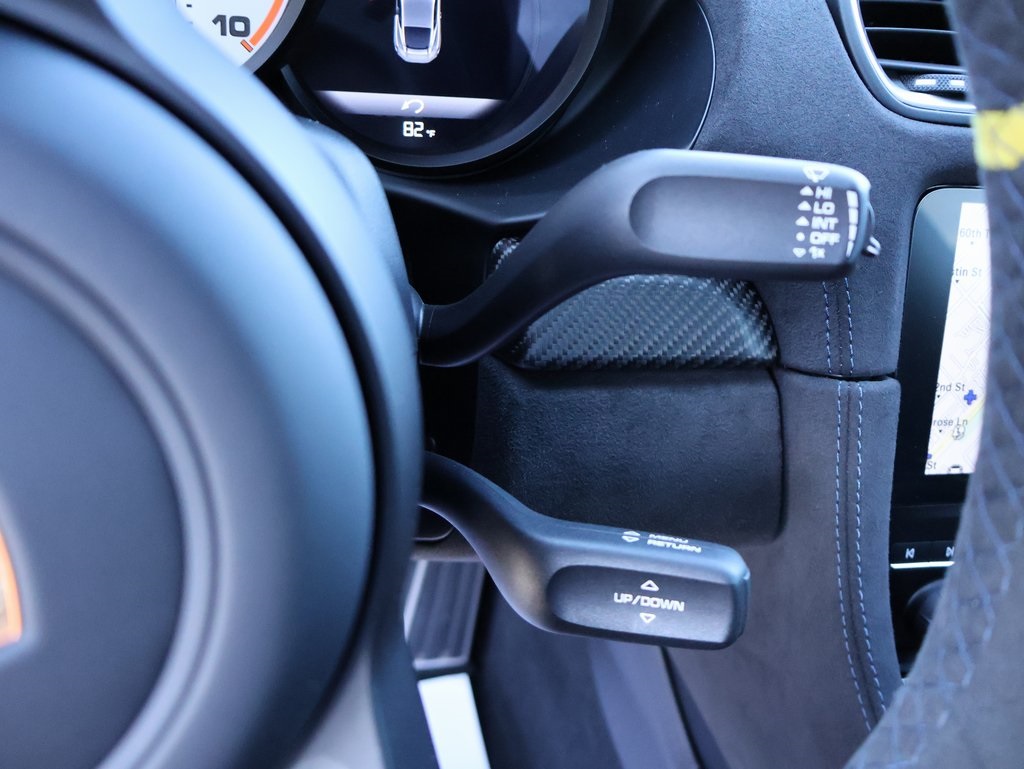 2025 Porsche Cayman GT4 RS photo 27
