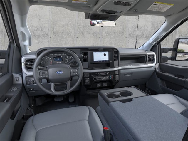 2026 Ford F-250 photo 9